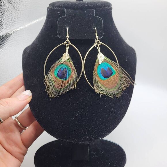 NWOT Peacock Feather Earrings - Picture 1 of 2
